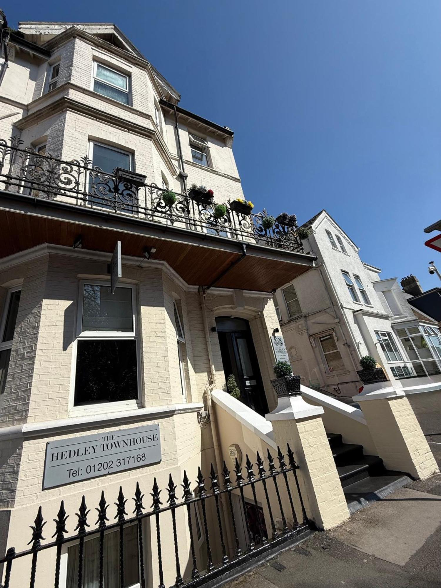 联排别墅达理住宿加早餐旅馆 伯恩茅斯 外观 照片
